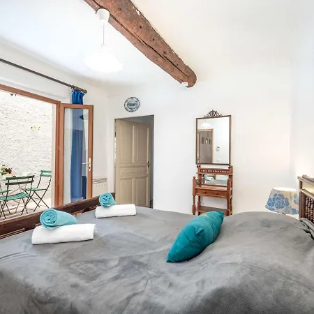 Rue De La Pompe By Interhome Apartman *