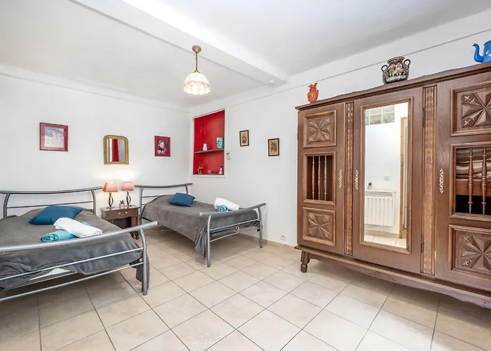 Rue De La Pompe By Interhome Apartamento Antibes
